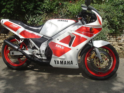 Product picture Yamaha TZR250 Complete Service Manual 1985-1989